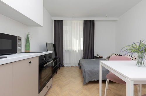 Photo 20 - Warsaw Downtown Studio by Renters