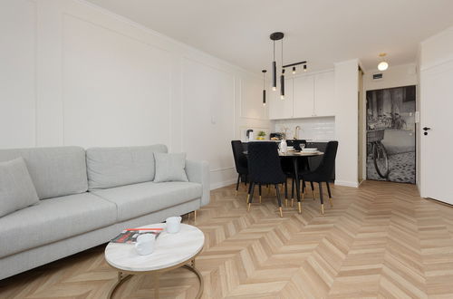 Photo 8 - Apartament With AC Moniuszki by Renters