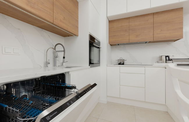 Żoliborz Artystyczny Warsaw by Renters - Photo 18