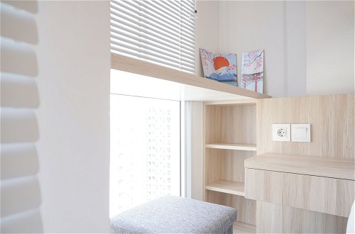 Foto 13 - Stylisth And Cozy Studio At Tokyo Riverside Pik 2 Apartment