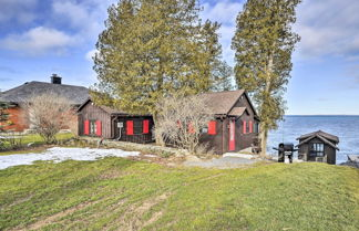 Foto 2 - Henderson Harbor Cottage w/ Lake Access