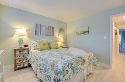 Foto 9 - Siesta Key Condo w/ Heated Pool < 1 Mi to Beach