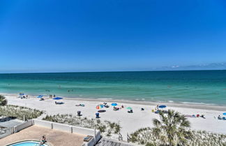 Photo 3 - Sunny Seaside Condo With Pool & Walk to Beach