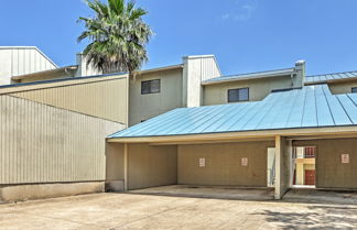 Photo 2 - Spicewood Condo on The South Shore of Lake Travis