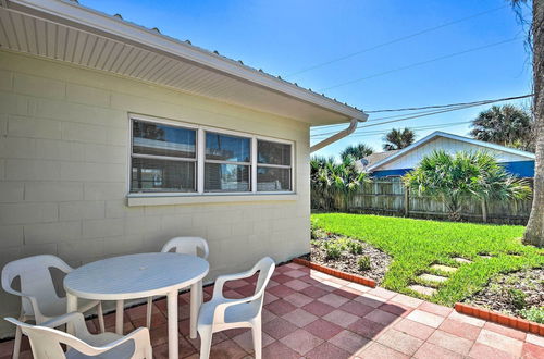 Foto 5 - Single-story Ormond Beach Home, Walk to Water