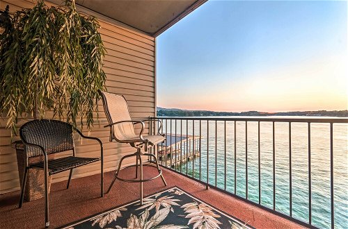 Foto 23 - Sunset-view Resort Condo on Lake Hamilton