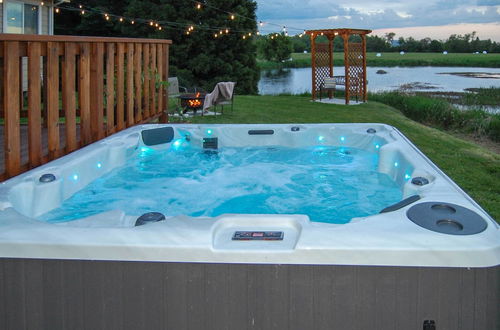 Photo 37 - Mcminnville Wine Country Home w/ Hot Tub+deck