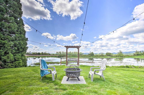 Photo 2 - Mcminnville Wine Country Home w/ Hot Tub+deck