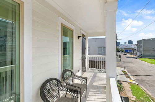 Photo 64 - Stunning Condos Near French Quarter