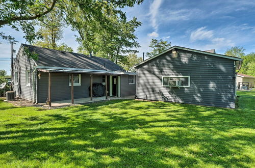 Photo 28 - Lovely Belle Center Cottage on Indian Lake