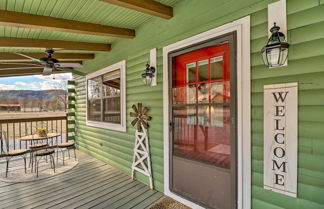 Photo 3 - Charming Mountain View Cabin ~ 8 Mi to Dtwn