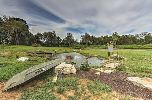 Photo 15 - Peaceful Pet-friendly Franklin Cottage on 15 Acres