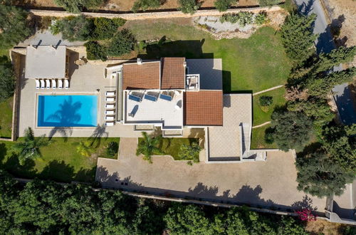 Photo 16 - Melitini in Souda With 7 Bedrooms and 6 Bathrooms