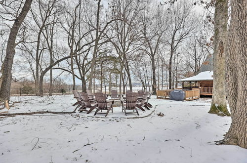 Photo 10 - Country Cabin w/ Wraparound Deck & Views