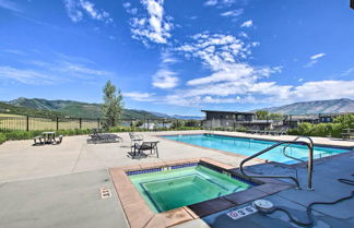 Photo 3 - Mountain-view Townhome Near Powder Mountain