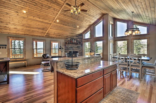 Photo 30 - Grand Fairplay Cabin w/ Hot Tub & Mountain Views