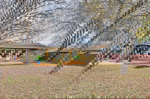 Foto 7 - Renovated Home W/private Yard Near Austin Hotspots