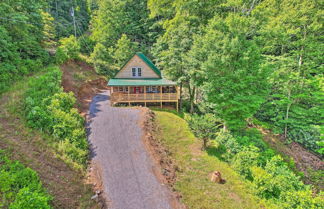 Photo 3 - Charming Fancy Gap Cabin w/ Deck & Gas Grill