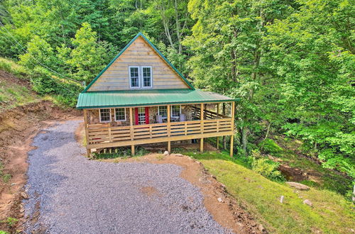 Photo 25 - Charming Fancy Gap Cabin w/ Deck & Gas Grill