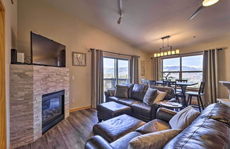 Photo 1 - Newly Remodeled Picturesque Condo w/ Mountain View