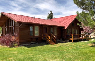 Photo 3 - Rustic Cabin 20 Mins to Capitol Reef Nat'l Park