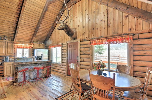 Photo 27 - Rustic Cabin 20 Mins to Capitol Reef Nat'l Park