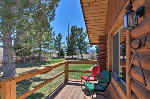 Foto 18 - Rustic Cabin 20 Mins to Capitol Reef Nat'l Park