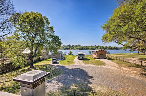 Foto 11 - Newly Built Lake Conroe Vacation Rental w/ Dock