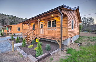 Photo 1 - Cozy Bryson City Cabin on Tuck River w/ Fire Pit