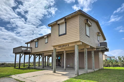 Photo 4 - Galveston Home w/ Spacious Deck: Steps to Beach