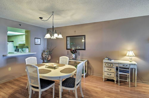 Photo 18 - Coastal Condo w/ Balcony: Walk to Madeira Beach