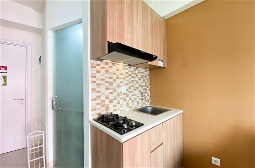 Photo 10 - Comfort And Strategic 2Br At Green Pramuka City Apartment