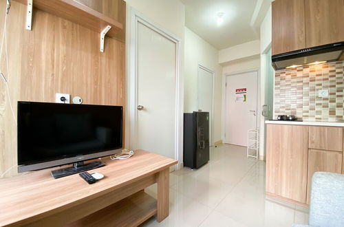 Photo 18 - Comfort And Strategic 2Br At Green Pramuka City Apartment