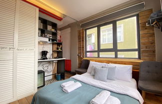 Photo 3 - Cozy and Charming Studio Flat in Beyoglu