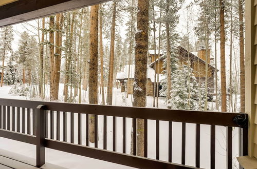 Foto 6 - Idyllic Forested Breck Home: Hot Tub & Ski Shuttle