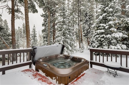 Photo 12 - Idyllic Forested Breck Home: Hot Tub & Ski Shuttle