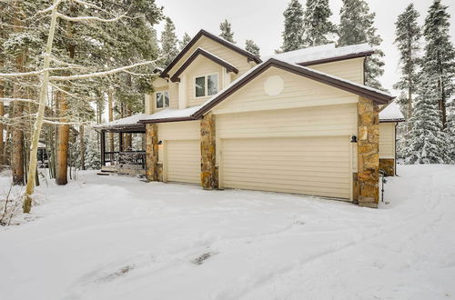 Foto 14 - Idyllic Forested Breck Home: Hot Tub & Ski Shuttle