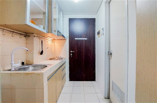 Foto 7 - Homey And Tidy Studio Serpong Greenview Apartment
