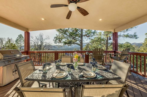 Foto 8 - Renovated Ruidoso Cabin: Deck & Sierra Blanca View