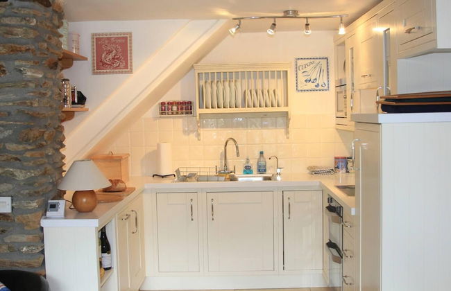 Charming 2-bed Cottage in Modbury - Foto 3