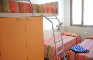 Photo 3 - Colorful Modern Flat Next to the Beach - Beahost