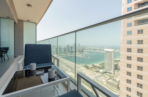 Foto 13 - Whitesage - Fendi Apartment With Full Palm Jumeirah View