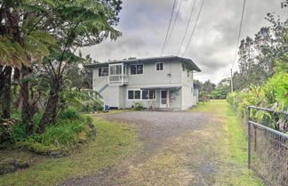 Photo 3 - Tropical Volcano Bungalow < 4 Mi to Nat'l Park