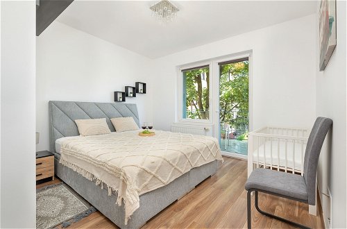 Photo 9 - Spacious Family Apartment by Renters