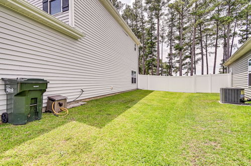 Photo 2 - Pet-friendly Fayetteville Home w/ Hot Tub