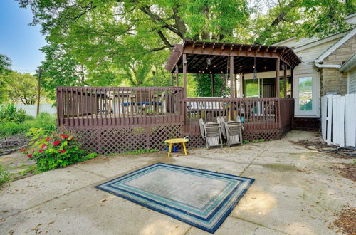 Photo 11 - Charming Bardstown Home w/ Deck ~ 1 Mi to Downtown