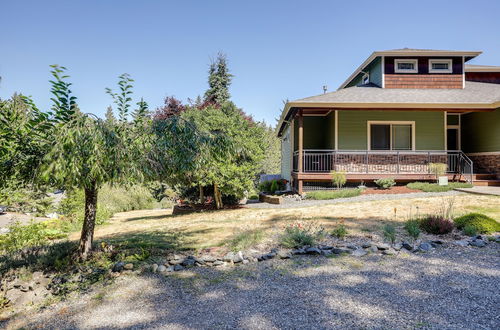 Photo 26 - Modern Bellingham Retreat Near Galbraith Mountain