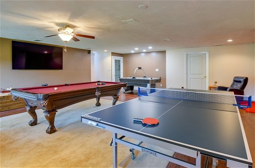Photo 8 - Conway Retreat: Private Hot Tub, Deck & Game Room