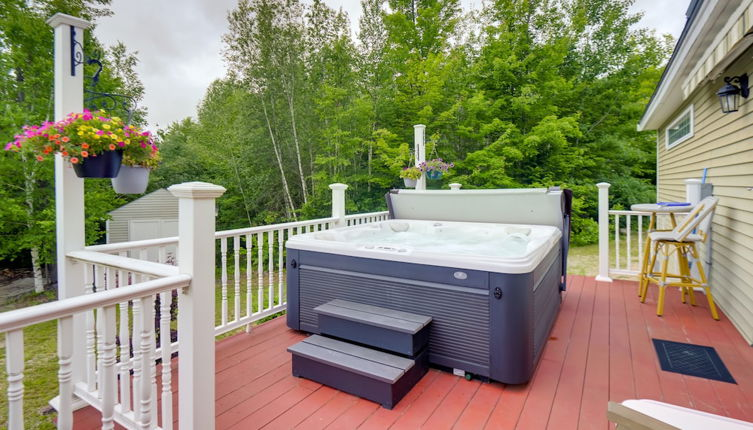 Foto 1 - Conway Retreat: Private Hot Tub, Deck & Game Room