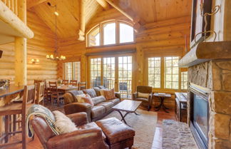 Photo 1 - Ski-in/ski-out Mountain Village Condo w/ Hot Tub